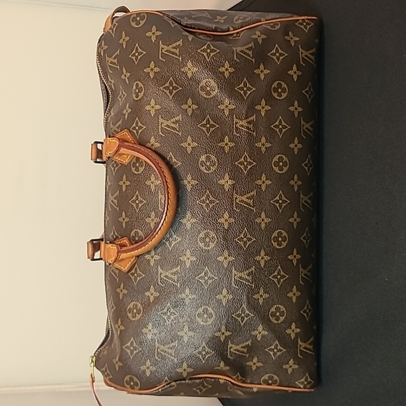 LOUIS VUITTON 1985 VINTAGE MONOGRAM CANVAS SPEEDY 40 BAG WITH LOCK& KEY #304 - Picture 4 of 17